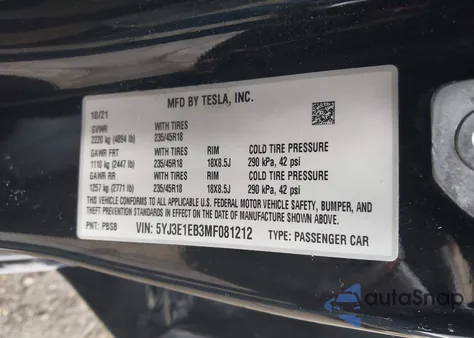 2021 Tesla Model 3 Long Range Dual Motor All-Wheel Drive z USA, uszkodzony, nr VIN 5YJ3E1EB3MF081212